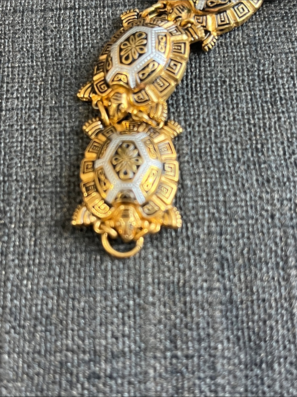 Gold-Tone Turtle Link Bracelet - Picture 4 of 4